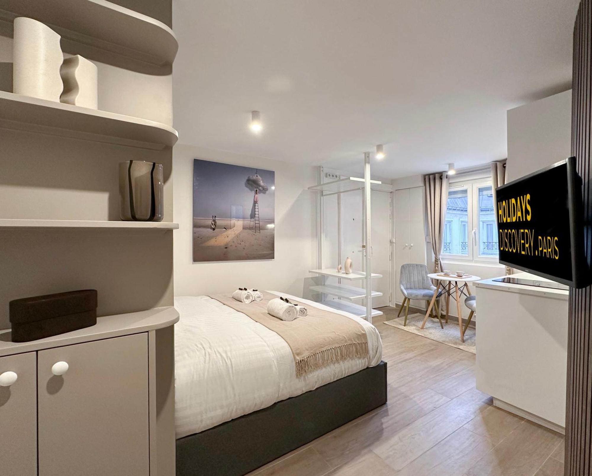 Appartement Unique In Madelaine!